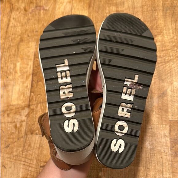Sorel Wedges - Picture 5 of 6